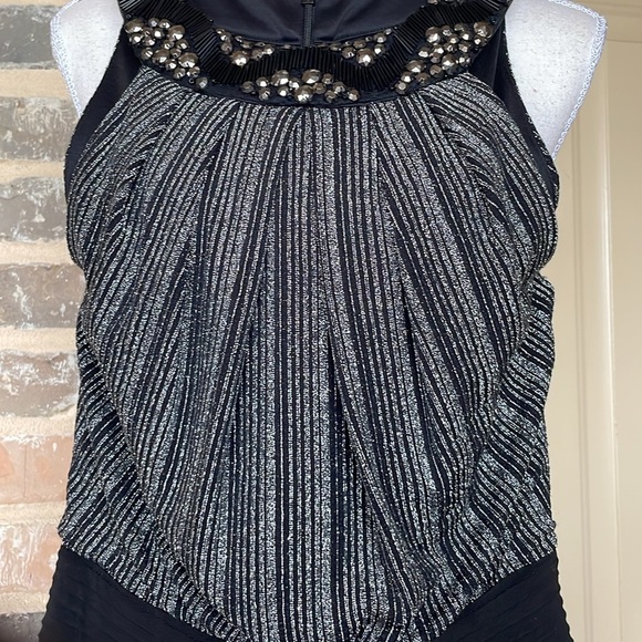 Sangria Black and Silver Dressy Halter Jumpsuit Size 6 - Picture 2 of 10